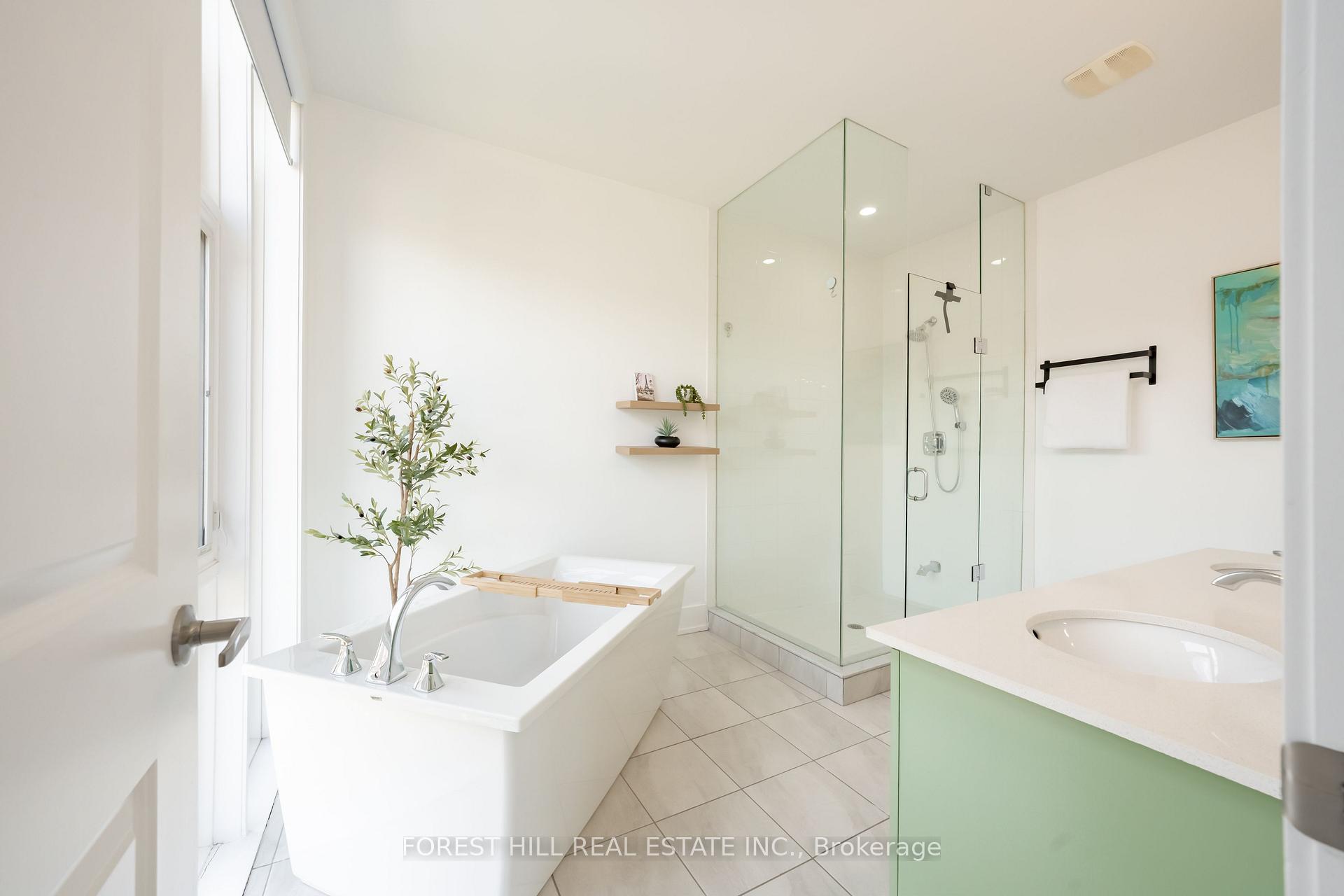 Photo 57 of 9 Sable Road, Vaughan, Patterson — HOMEH