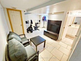 Photo 19 of 36 Fourteenth Street, Etobicoke, New Toronto — HOMEH