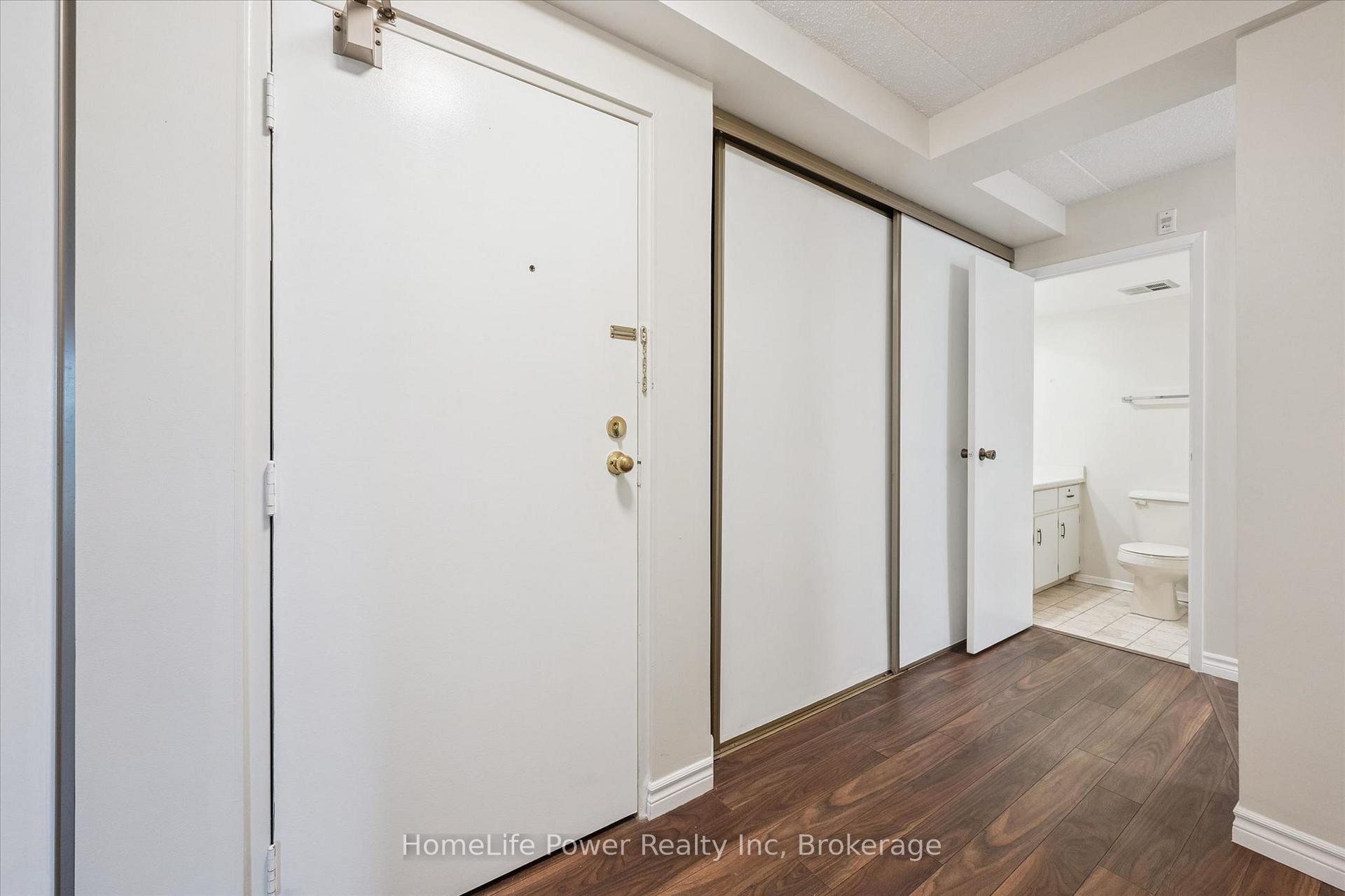 Photo 6 of Unit 402, 22 Marilyn Drive, Guelph, Riverside Park — HOMEH