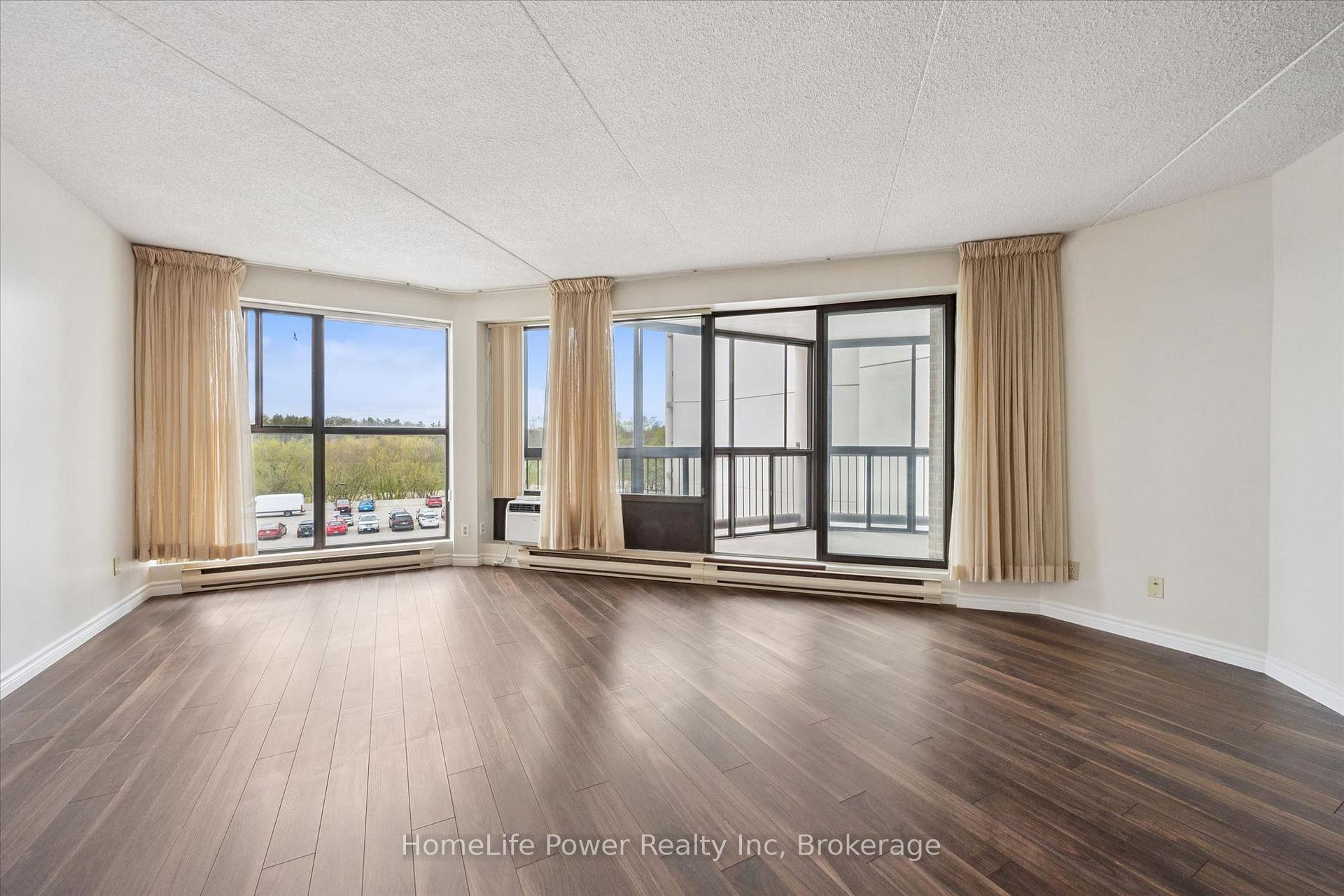 Photo 9 of Unit 402, 22 Marilyn Drive, Guelph, Riverside Park — HOMEH