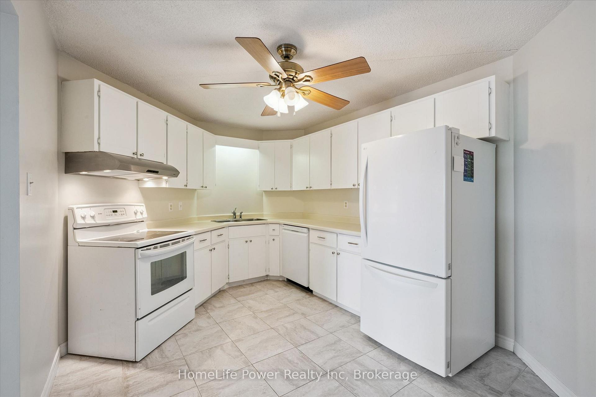 Photo 13 of Unit 402, 22 Marilyn Drive, Guelph, Riverside Park — HOMEH