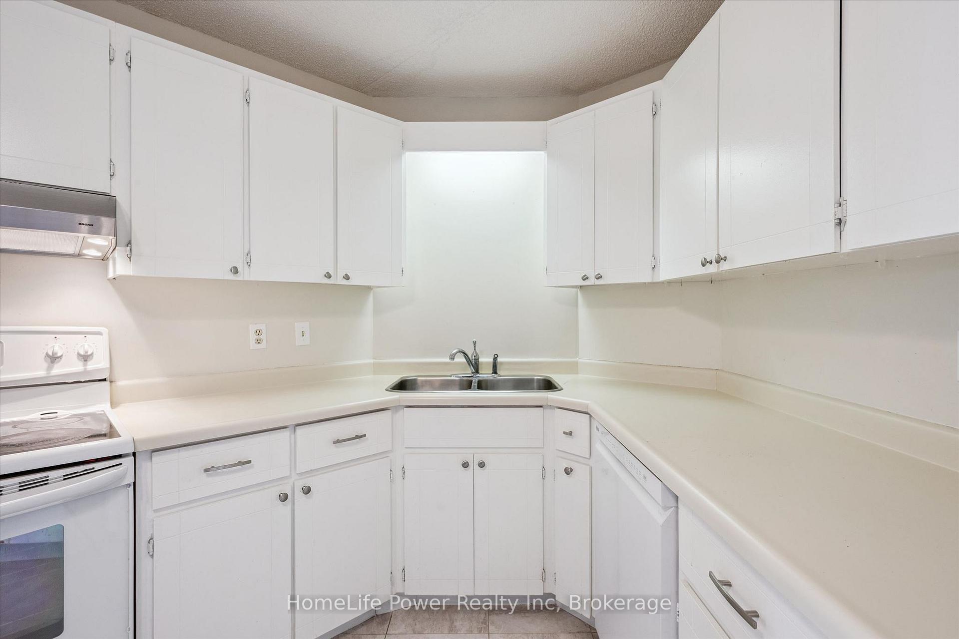 Photo 14 of Unit 402, 22 Marilyn Drive, Guelph, Riverside Park — HOMEH