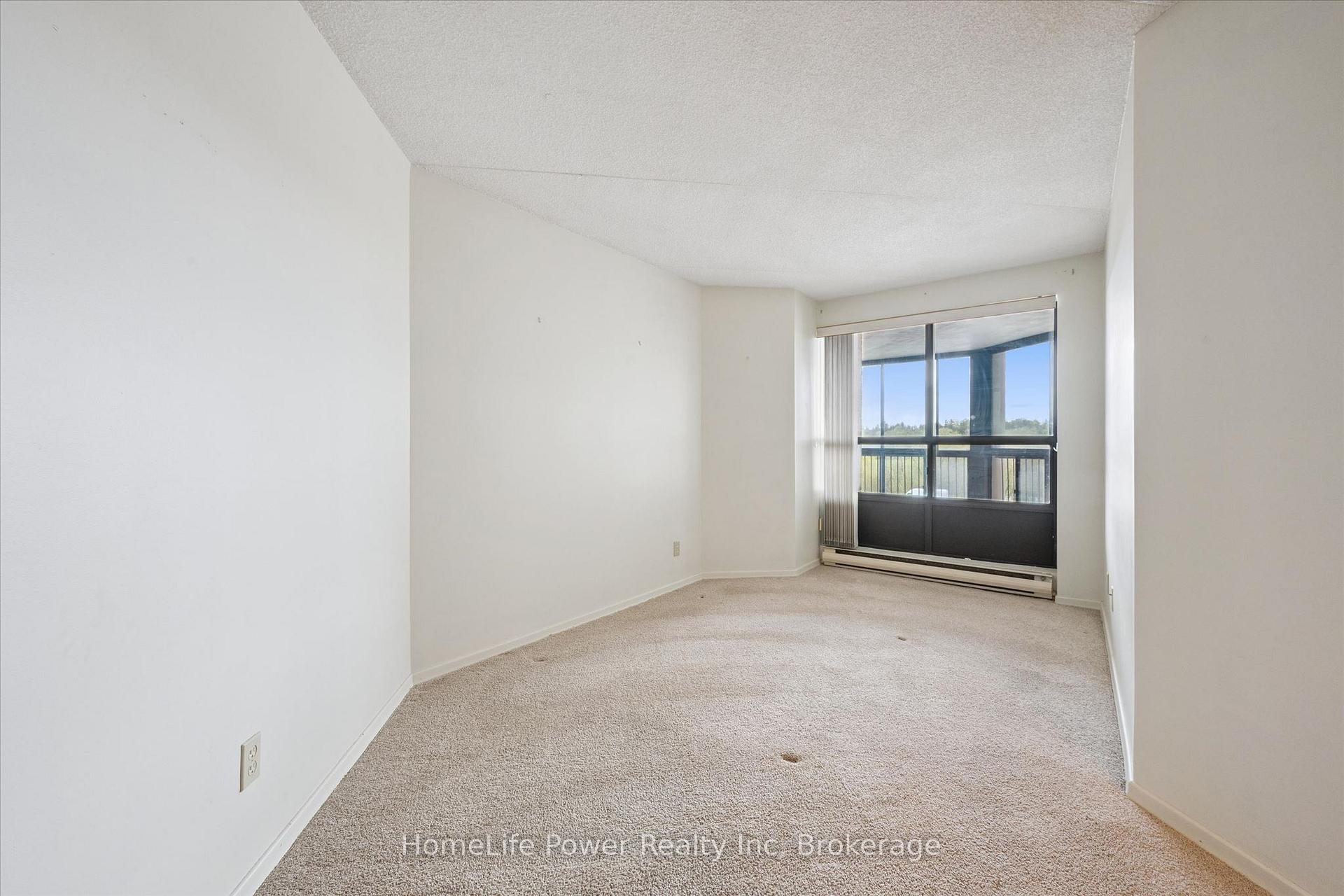 Photo 18 of Unit 402, 22 Marilyn Drive, Guelph, Riverside Park — HOMEH