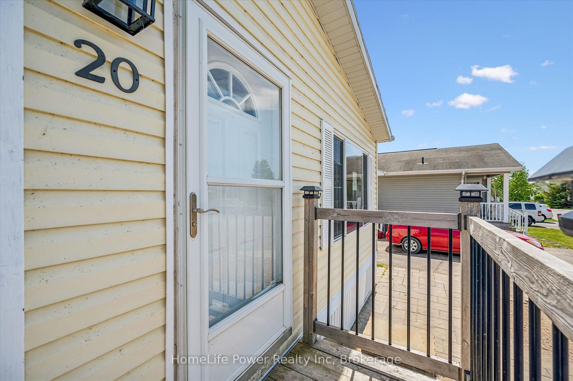 Photo 5 of 20 Elm Street, Puslinch, Rural Puslinch East — HOMEH