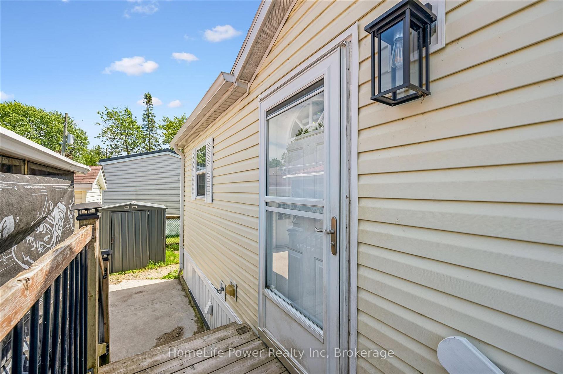 Photo 27 of 20 Elm Street, Puslinch, Rural Puslinch East — HOMEH