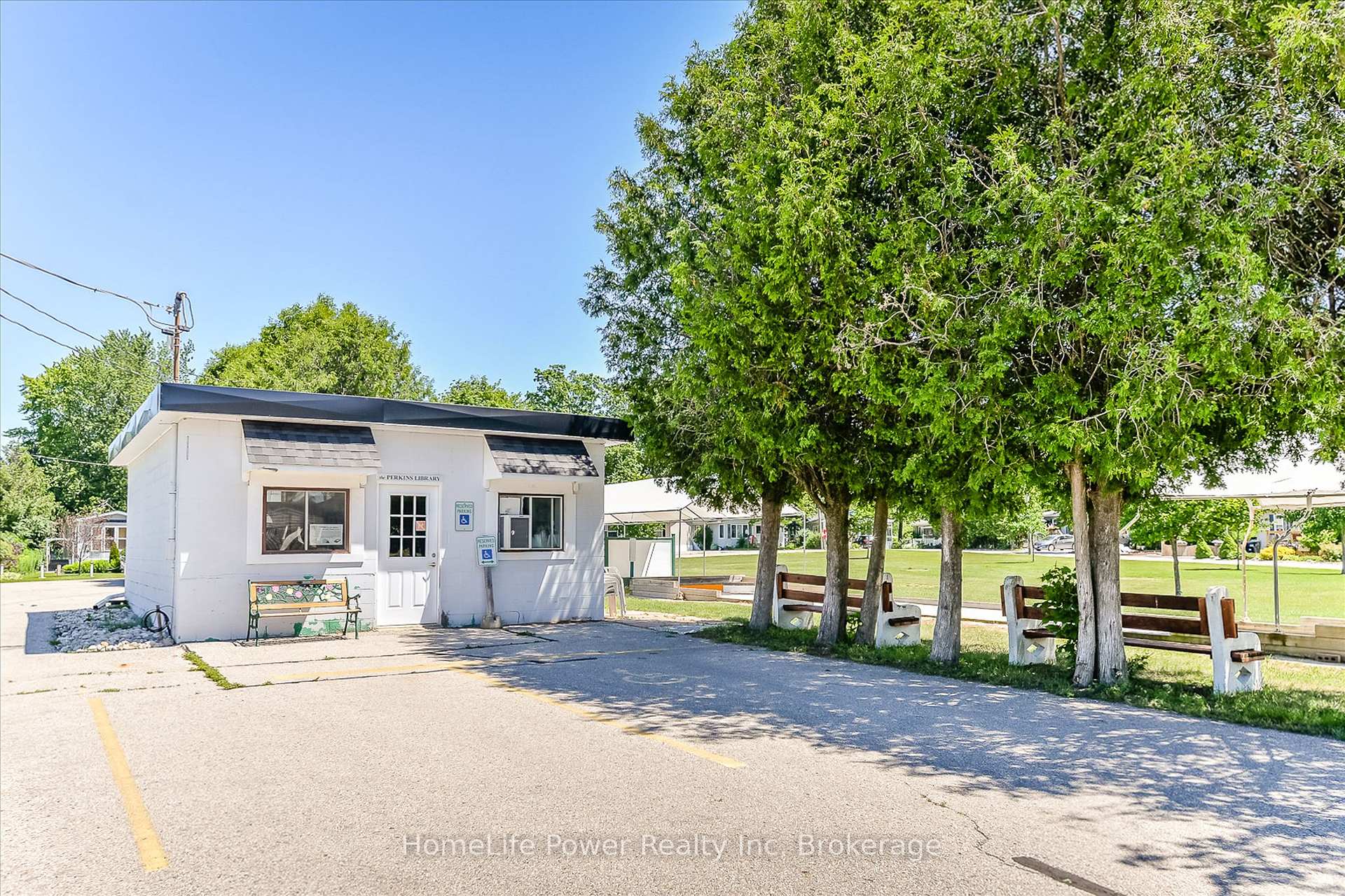 Photo 33 of 20 Elm Street, Puslinch, Rural Puslinch East — HOMEH