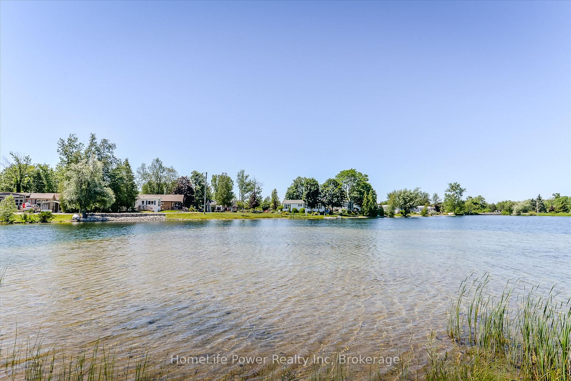 Photo 36 of 20 Elm Street, Puslinch, Rural Puslinch East — HOMEH