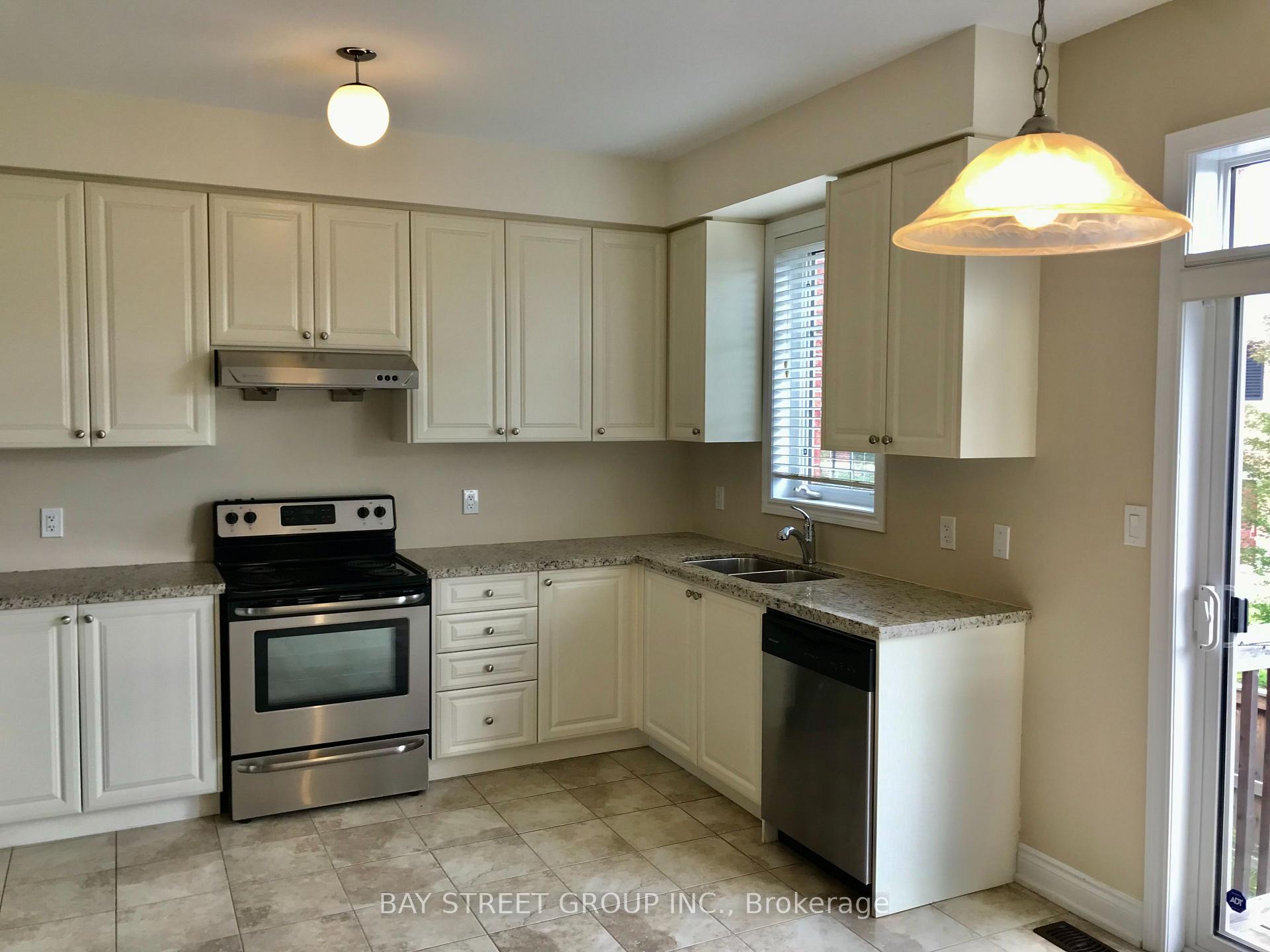 Photo 5 of 86 Mack Clement Lane, Richmond Hill, Westbrook — HOMEH