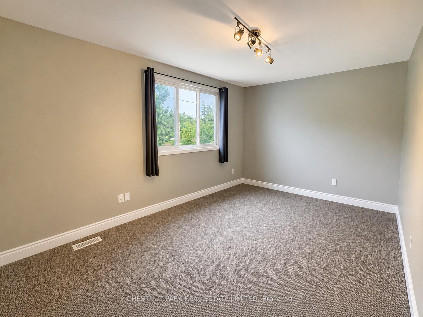 Photo 11 of 1439 Leighland Road, Burlington, Freeman — HOMEH