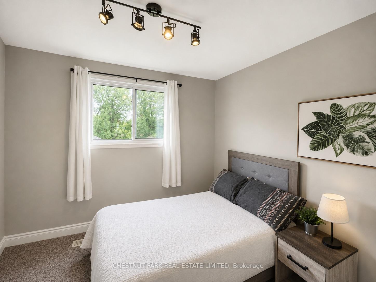 Photo 13 of 1439 Leighland Road, Burlington, Freeman — HOMEH