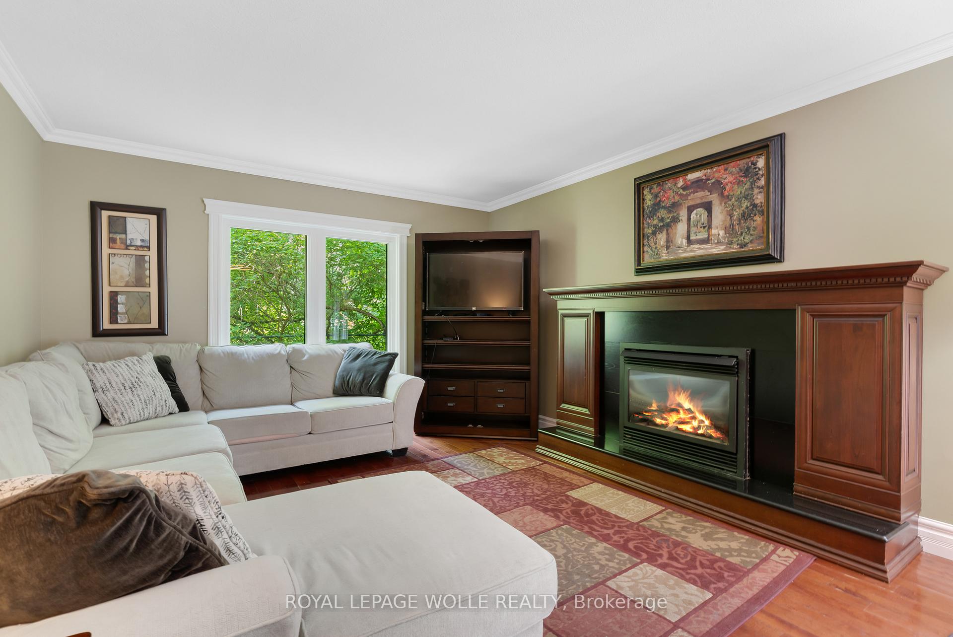 Photo 14 of 35 Maple Hill Drive, Kitchener, Westmount - Waterloo — HOMEH