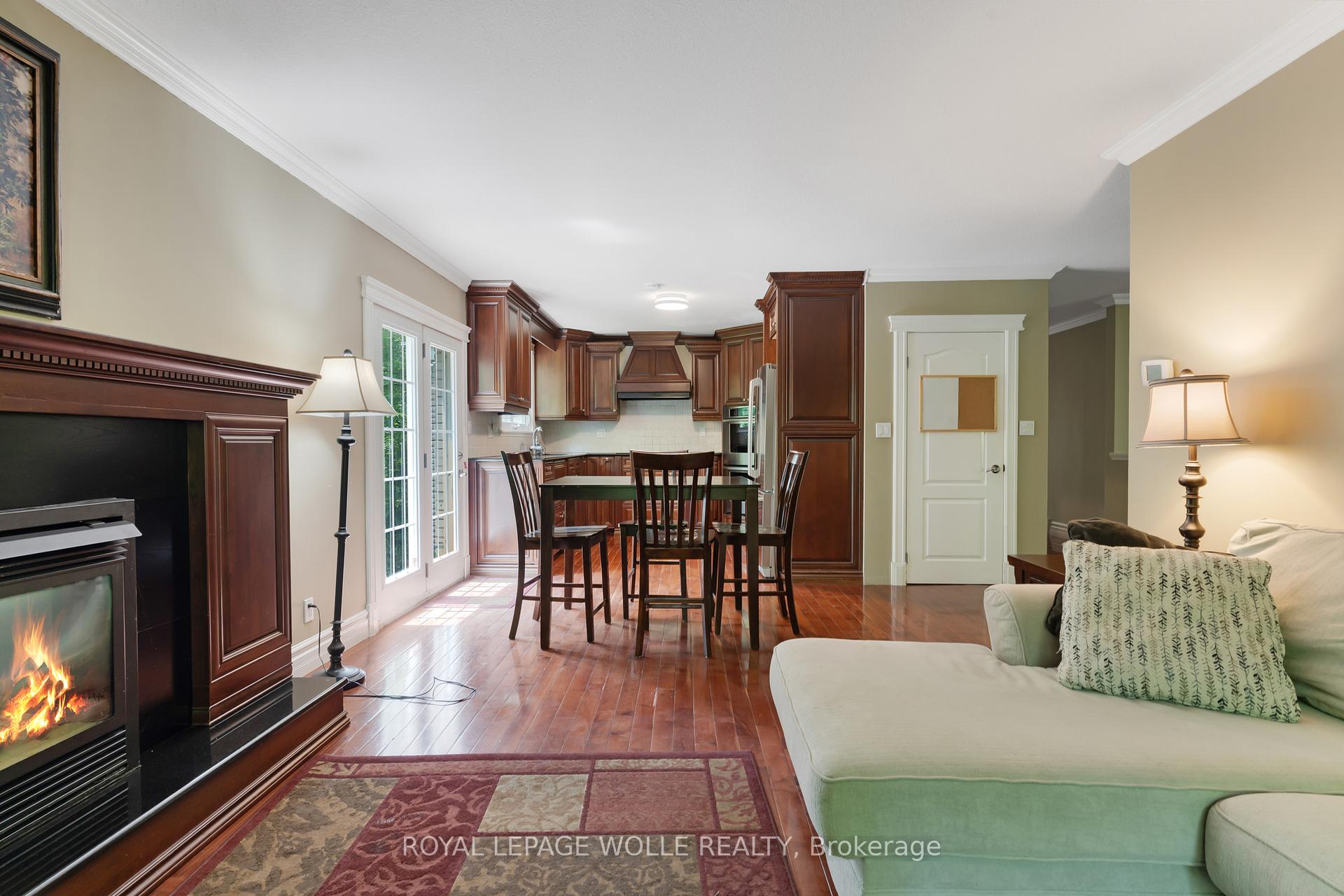 Photo 16 of 35 Maple Hill Drive, Kitchener, Westmount - Waterloo — HOMEH