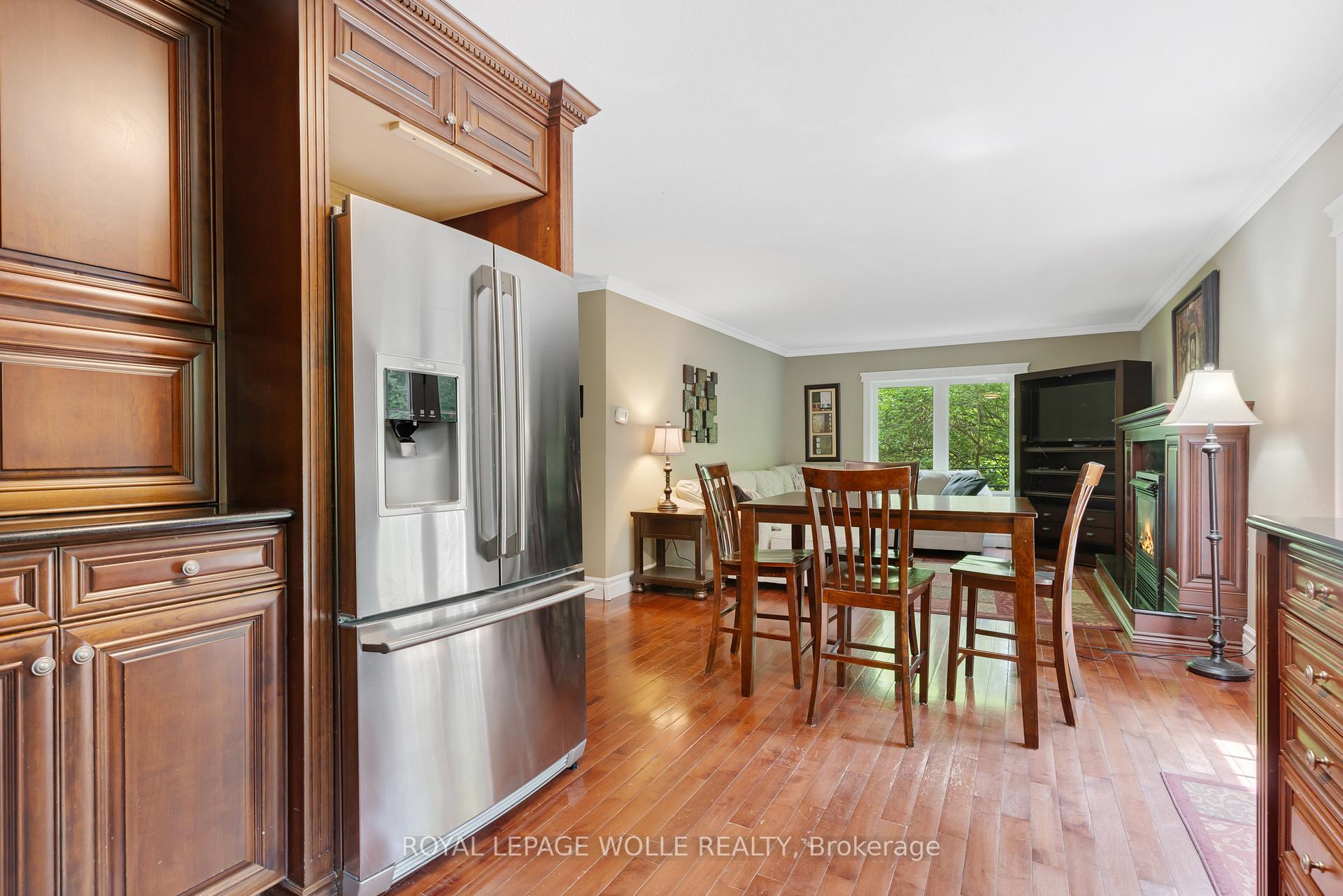 Photo 20 of 35 Maple Hill Drive, Kitchener, Westmount - Waterloo — HOMEH