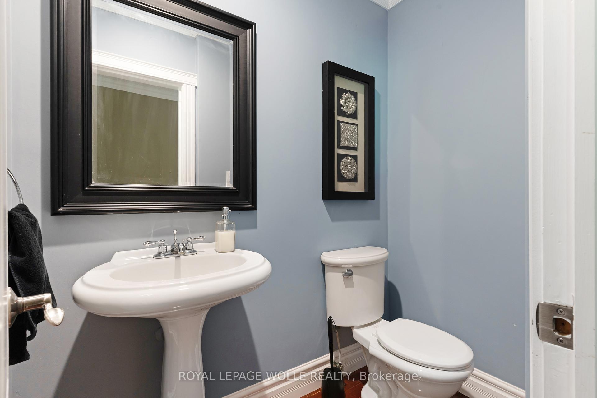 Photo 21 of 35 Maple Hill Drive, Kitchener, Westmount - Waterloo — HOMEH
