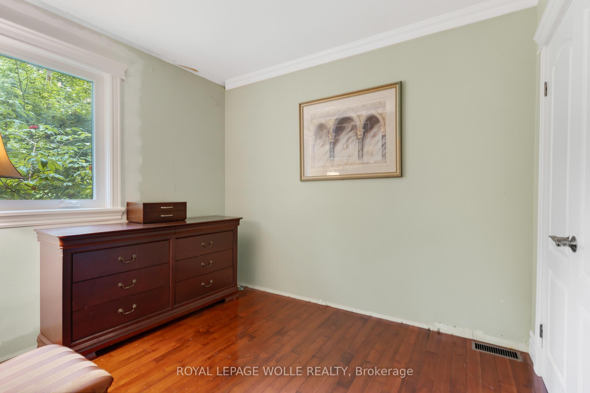 Photo 31 of 35 Maple Hill Drive, Kitchener, Westmount - Waterloo — HOMEH