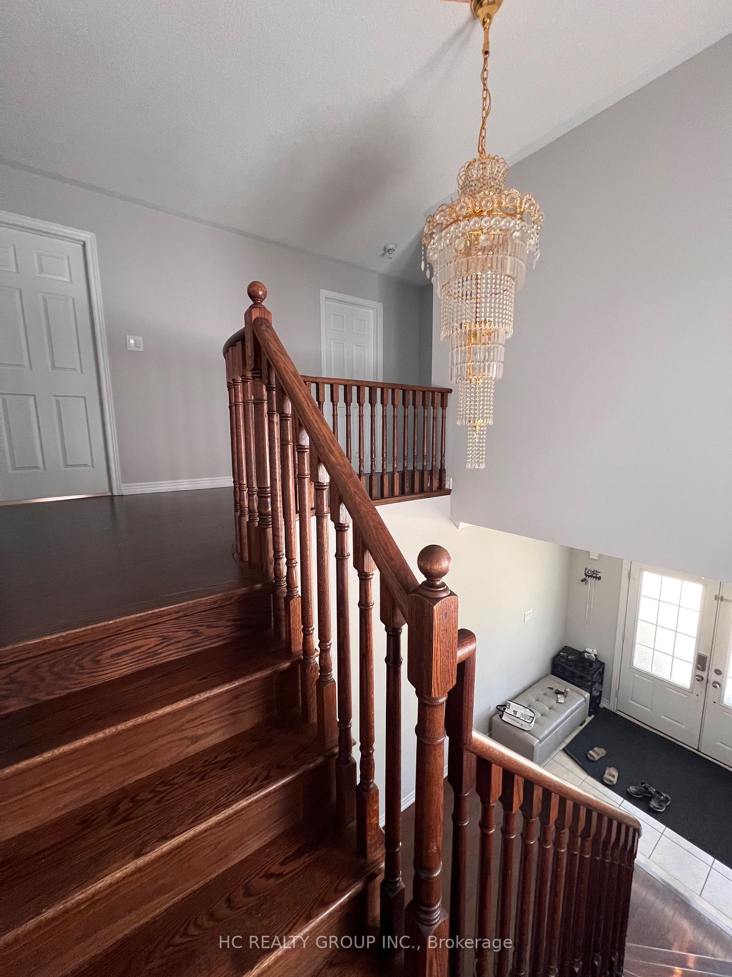 Photo 9 of 157 Peshawar Avenue, Markham, Village Green-South Unionville — HOMEH
