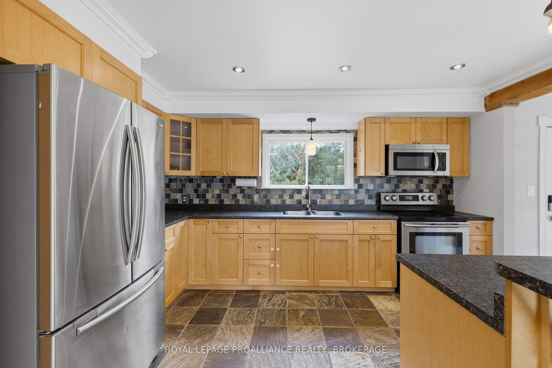 Photo 10 of 3519 Princess Street, Kingston, North of Taylor-Kidd Blvd — HOMEH