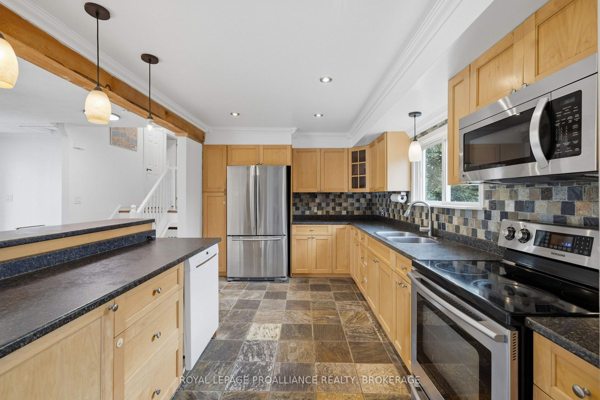 Photo 11 of 3519 Princess Street, Kingston, North of Taylor-Kidd Blvd — HOMEH