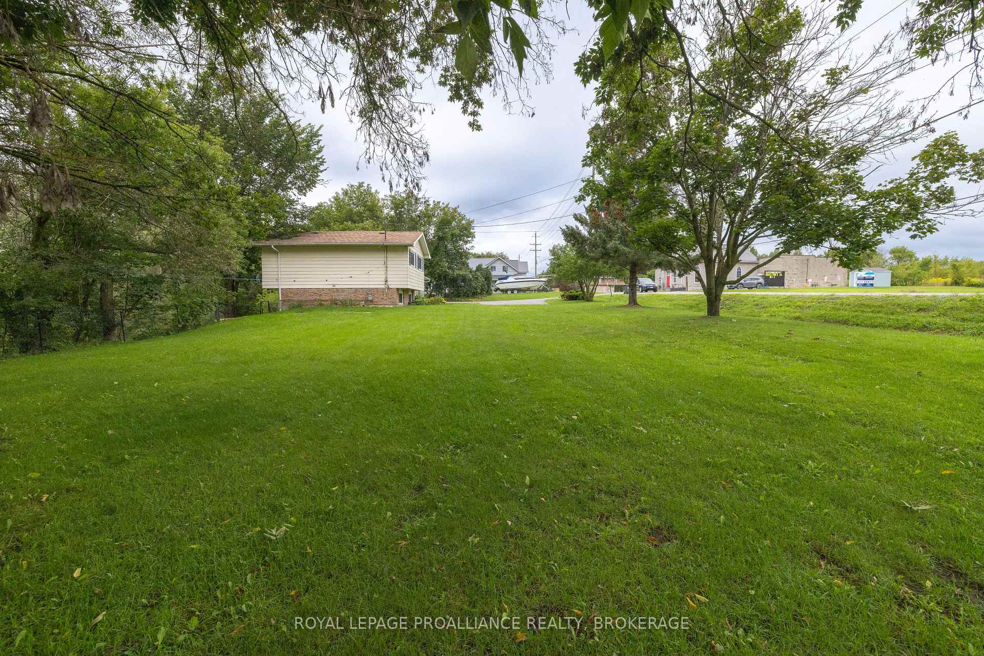 Photo 25 of 3519 Princess Street, Kingston, North of Taylor-Kidd Blvd — HOMEH