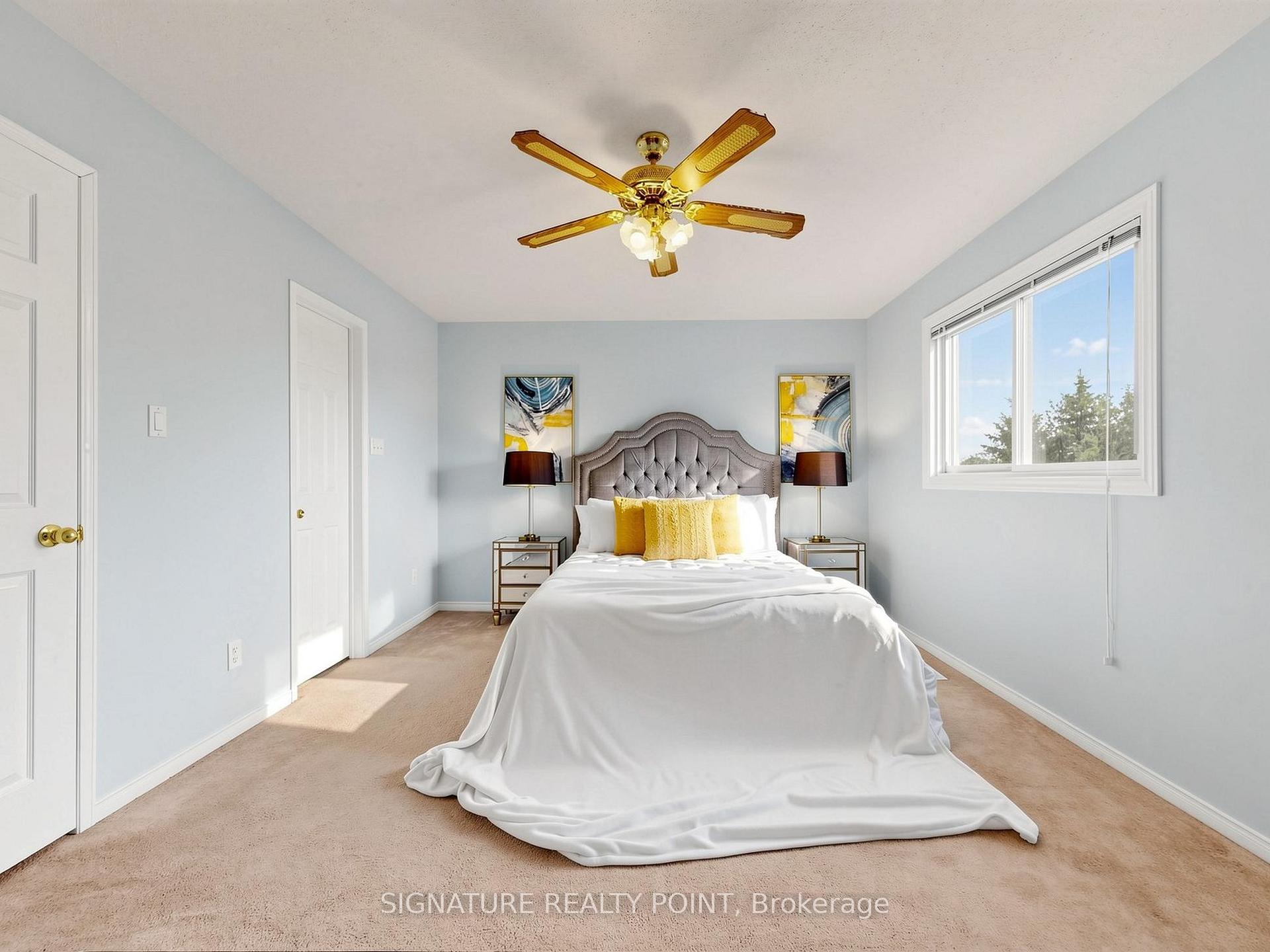 Photo 16 of 1816 Hobson Drive, Burlington, Uptown — HOMEH