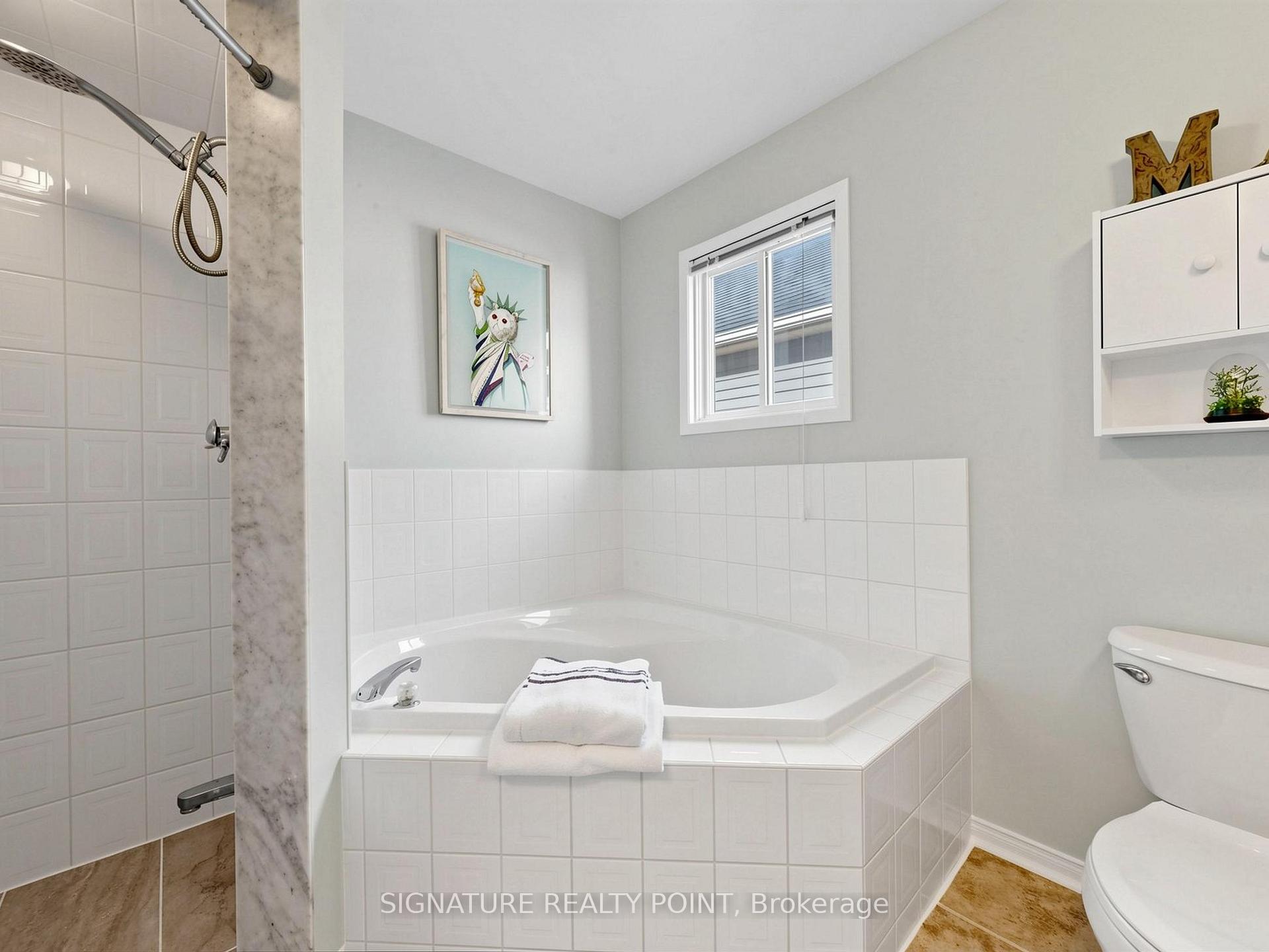 Photo 17 of 1816 Hobson Drive, Burlington, Uptown — HOMEH