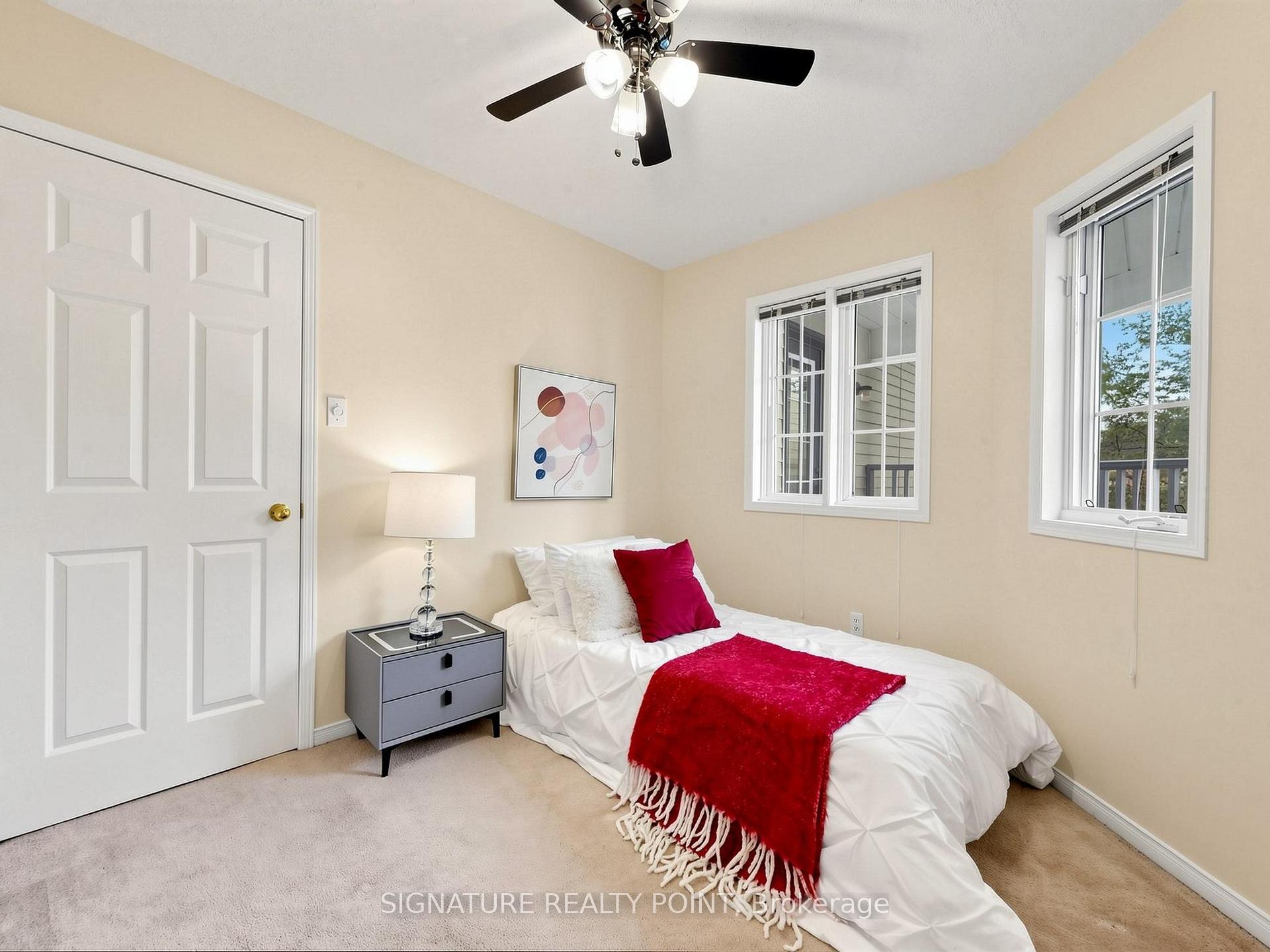 Photo 18 of 1816 Hobson Drive, Burlington, Uptown — HOMEH