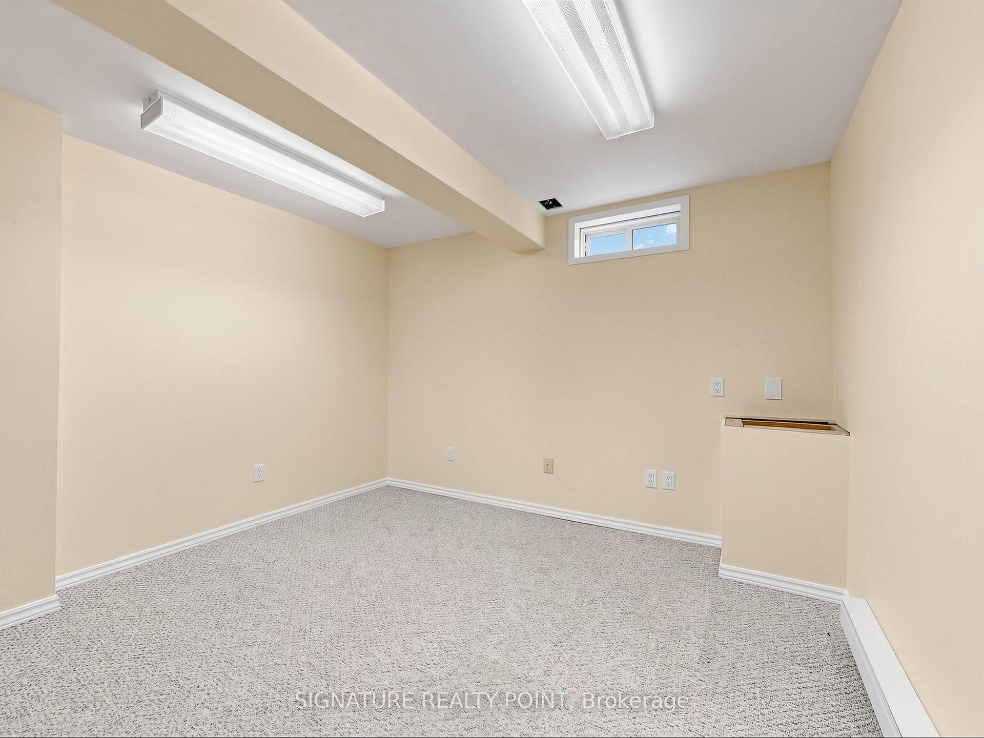 Photo 30 of 1816 Hobson Drive, Burlington, Uptown — HOMEH