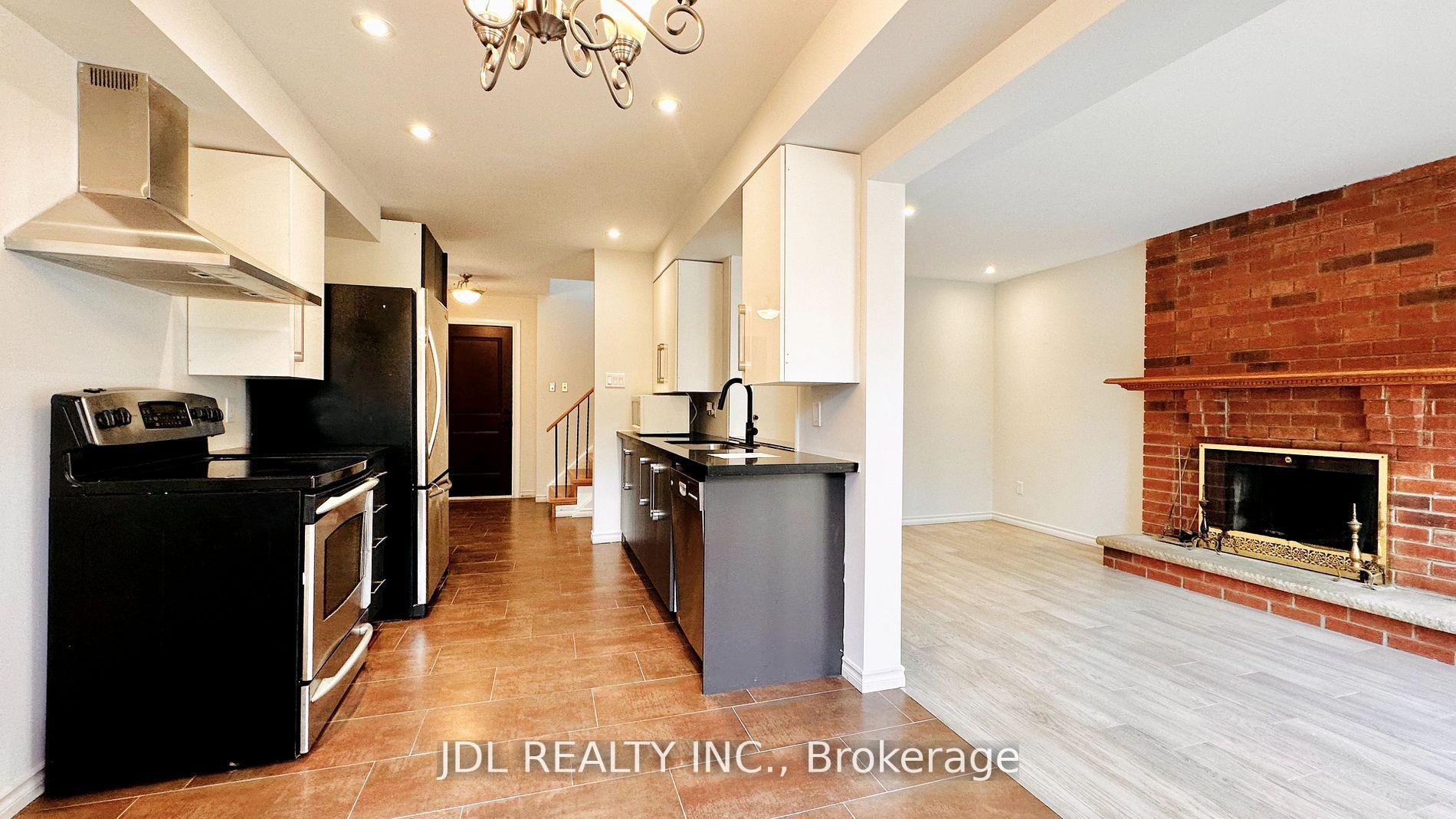 Photo 1 of 127 Huntington Park Drive, Markham, Thornlea — HOMEH