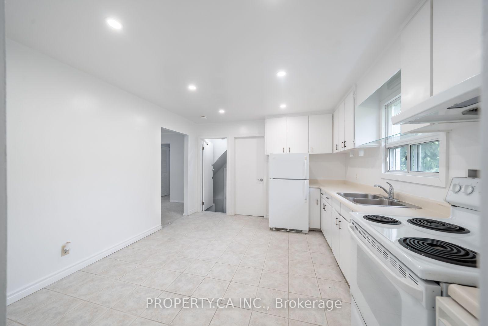 Photo 3 of 66 Morgan Avenue, Markham, Thornhill — HOMEH