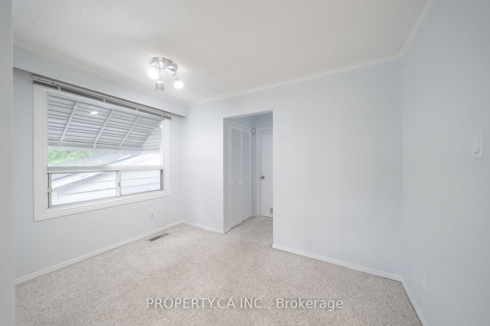 Photo 6 of 66 Morgan Avenue, Markham, Thornhill — HOMEH