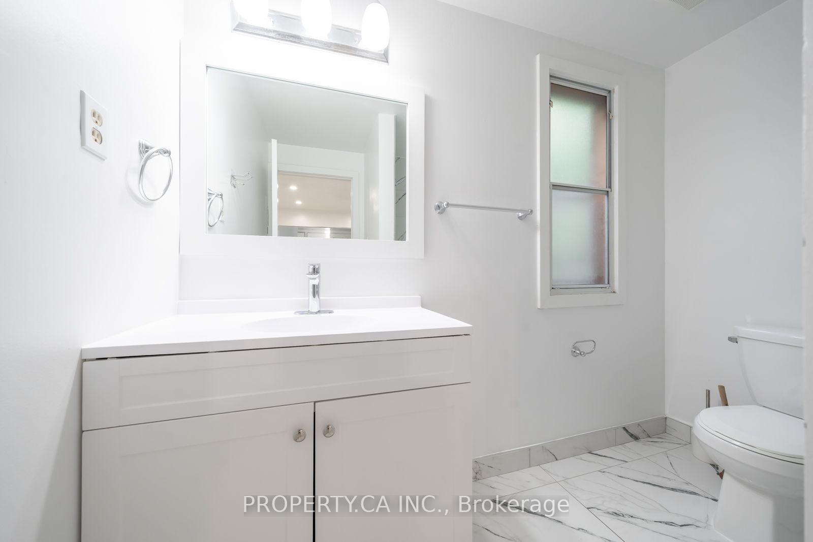 Photo 8 of 66 Morgan Avenue, Markham, Thornhill — HOMEH