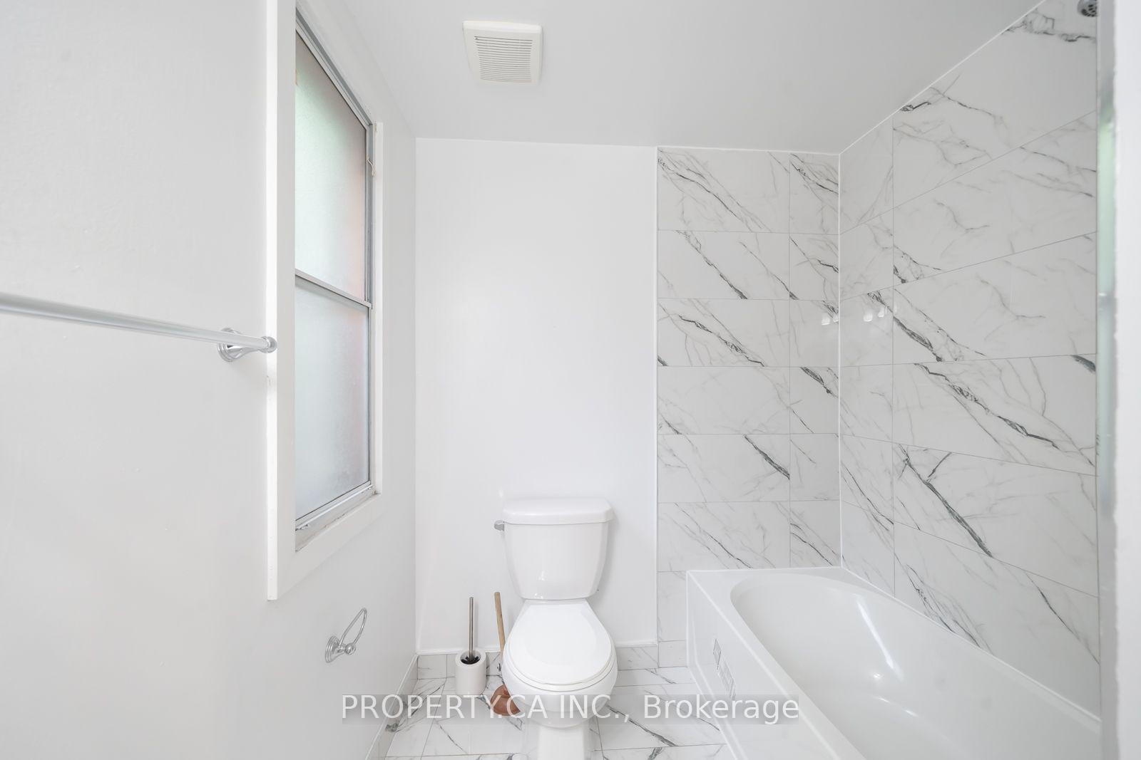 Photo 9 of 66 Morgan Avenue, Markham, Thornhill — HOMEH