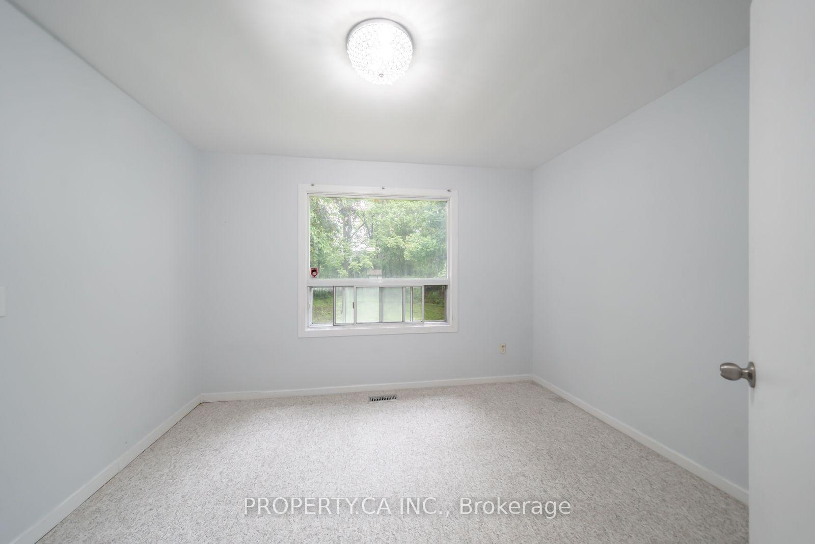 Photo 10 of 66 Morgan Avenue, Markham, Thornhill — HOMEH