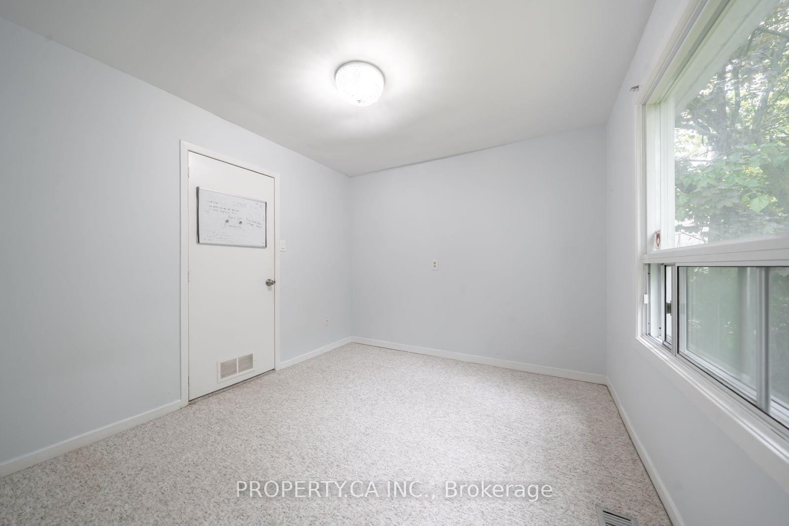 Photo 11 of 66 Morgan Avenue, Markham, Thornhill — HOMEH