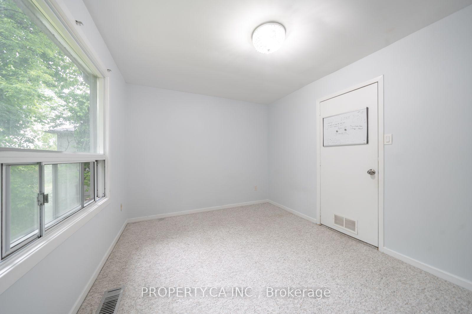 Photo 12 of 66 Morgan Avenue, Markham, Thornhill — HOMEH