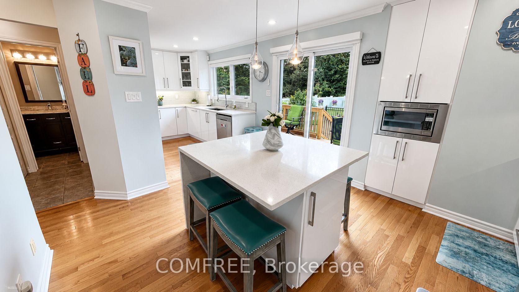 Photo 26 of 1960 Rolling Brook Drive, Ottawa, Chapel Hill South - Orleans Village — HOMEH