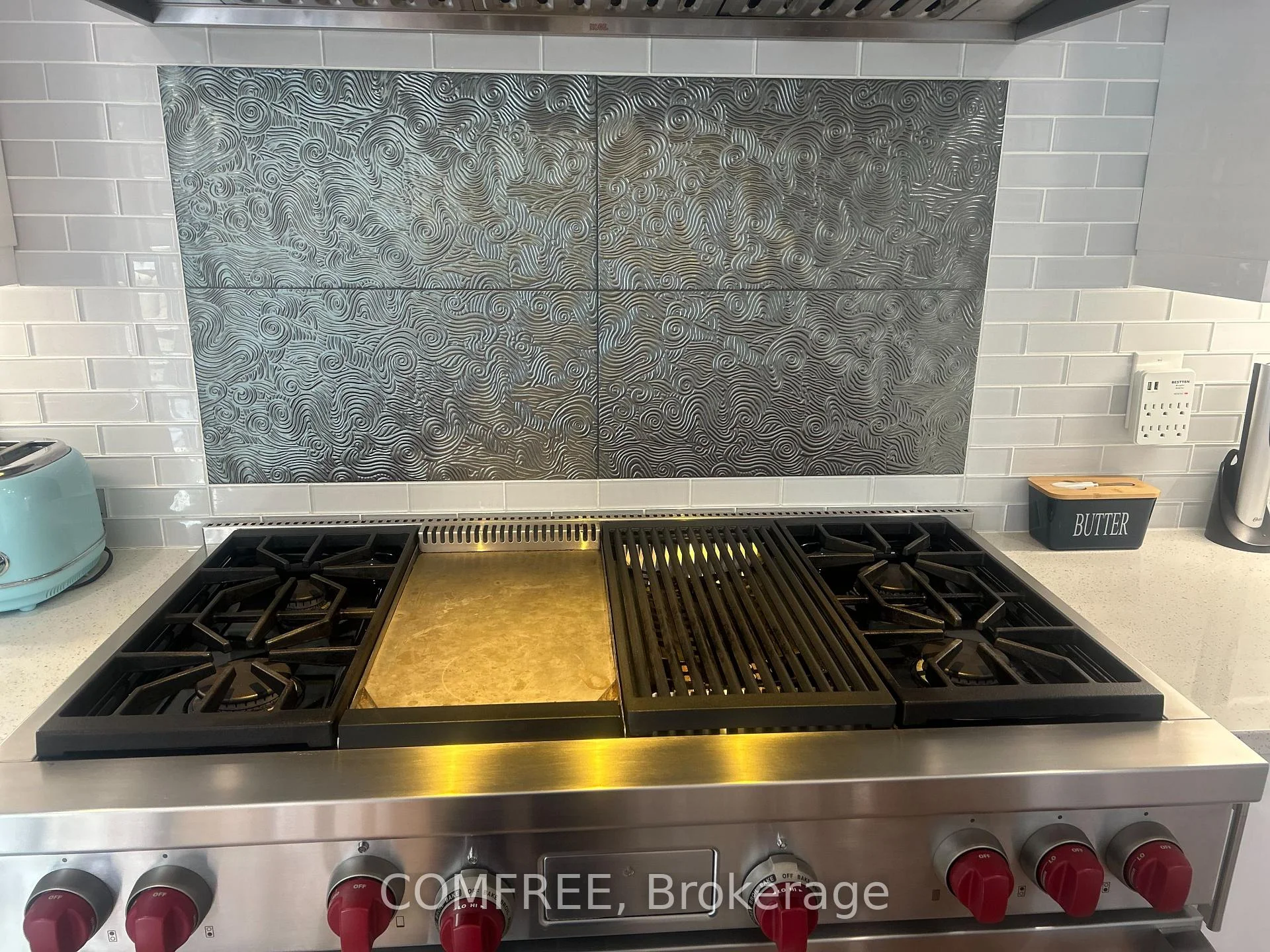 Photo 9 of 1960 Rolling Brook Drive, Ottawa, Chapel Hill South - Orleans Village — HOMEH