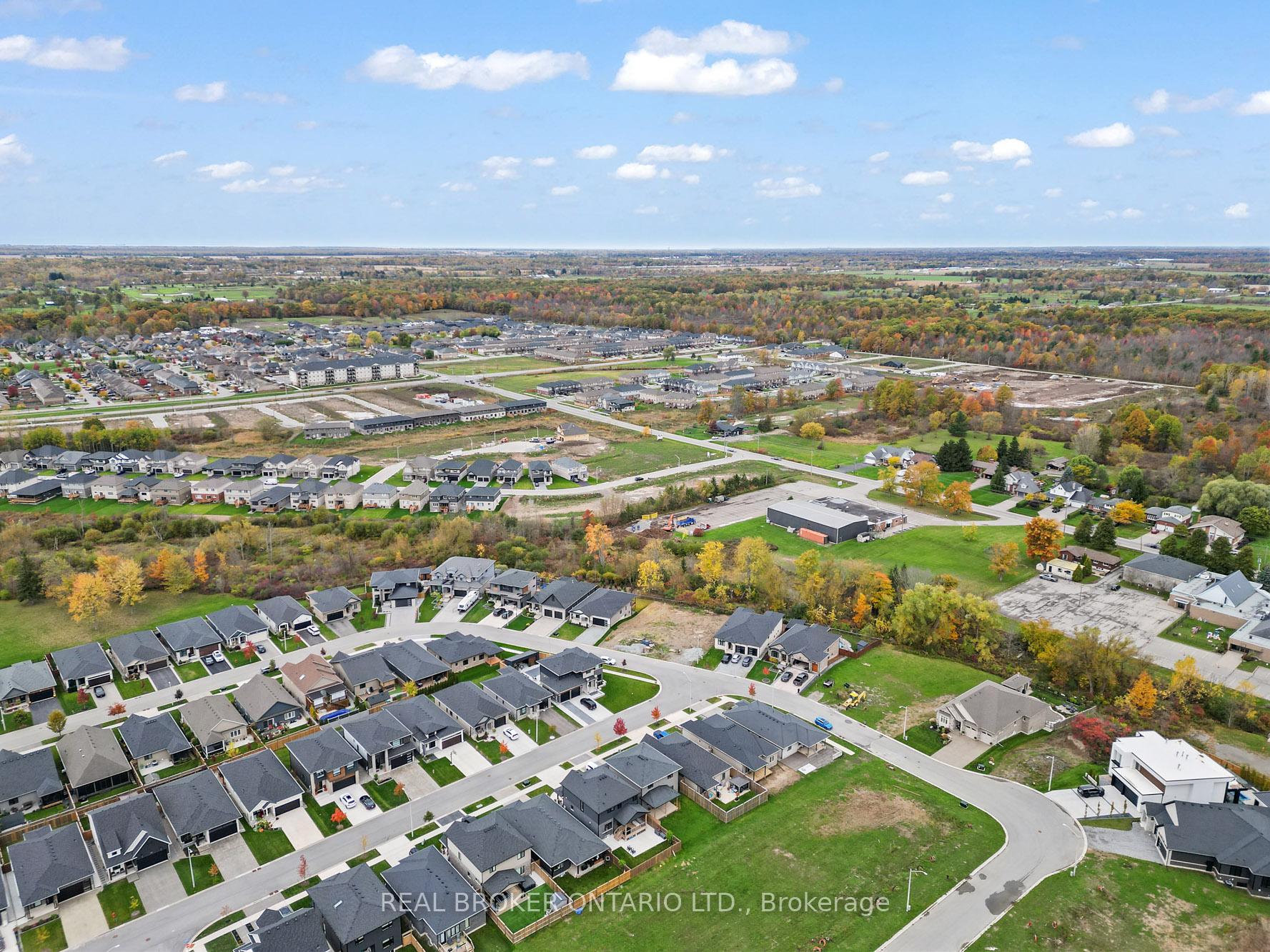 Photo 40 of 149 Willowbrook Drive, Welland, West Welland — HOMEH