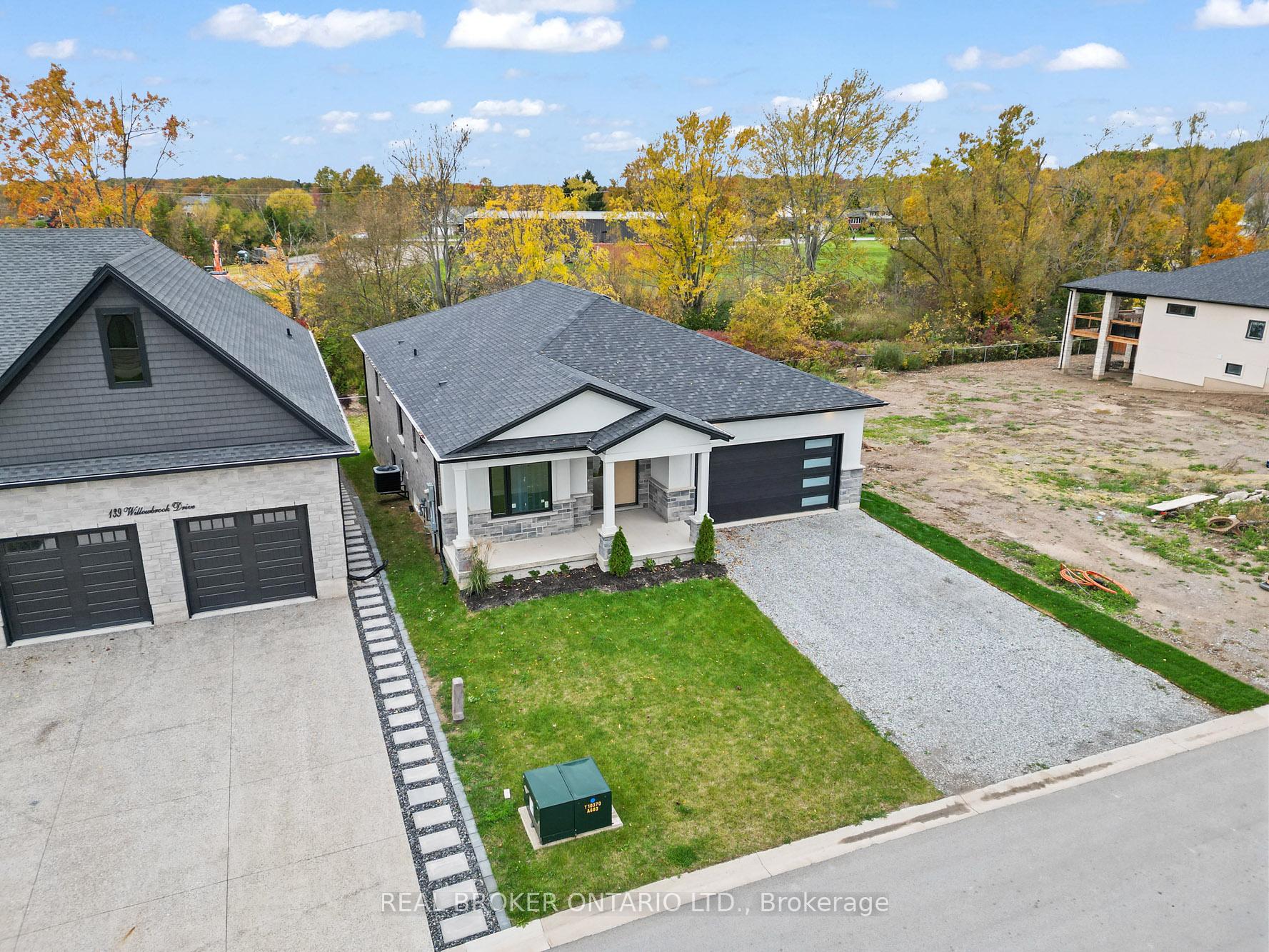Photo 43 of 149 Willowbrook Drive, Welland, West Welland — HOMEH