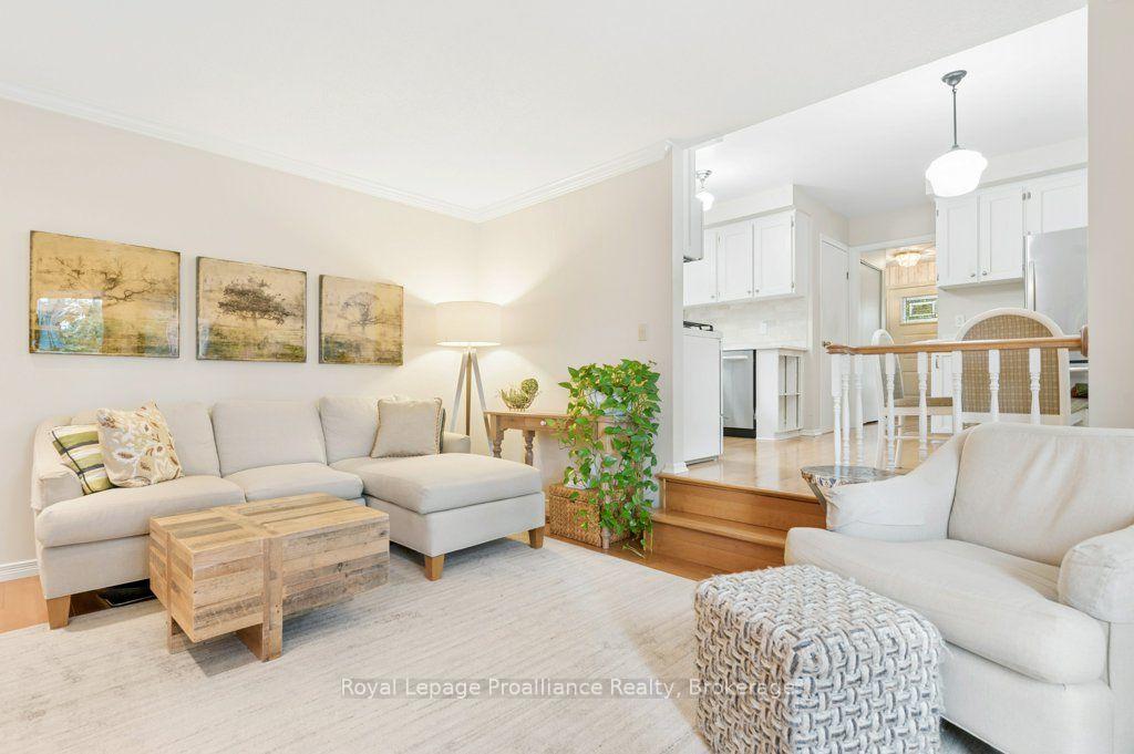 Photo 22 of 18 Conger Place, Belleville, Belleville Ward — HOMEH