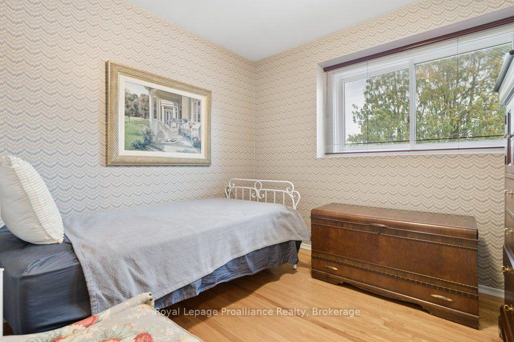 Photo 27 of 18 Conger Place, Belleville, Belleville Ward — HOMEH