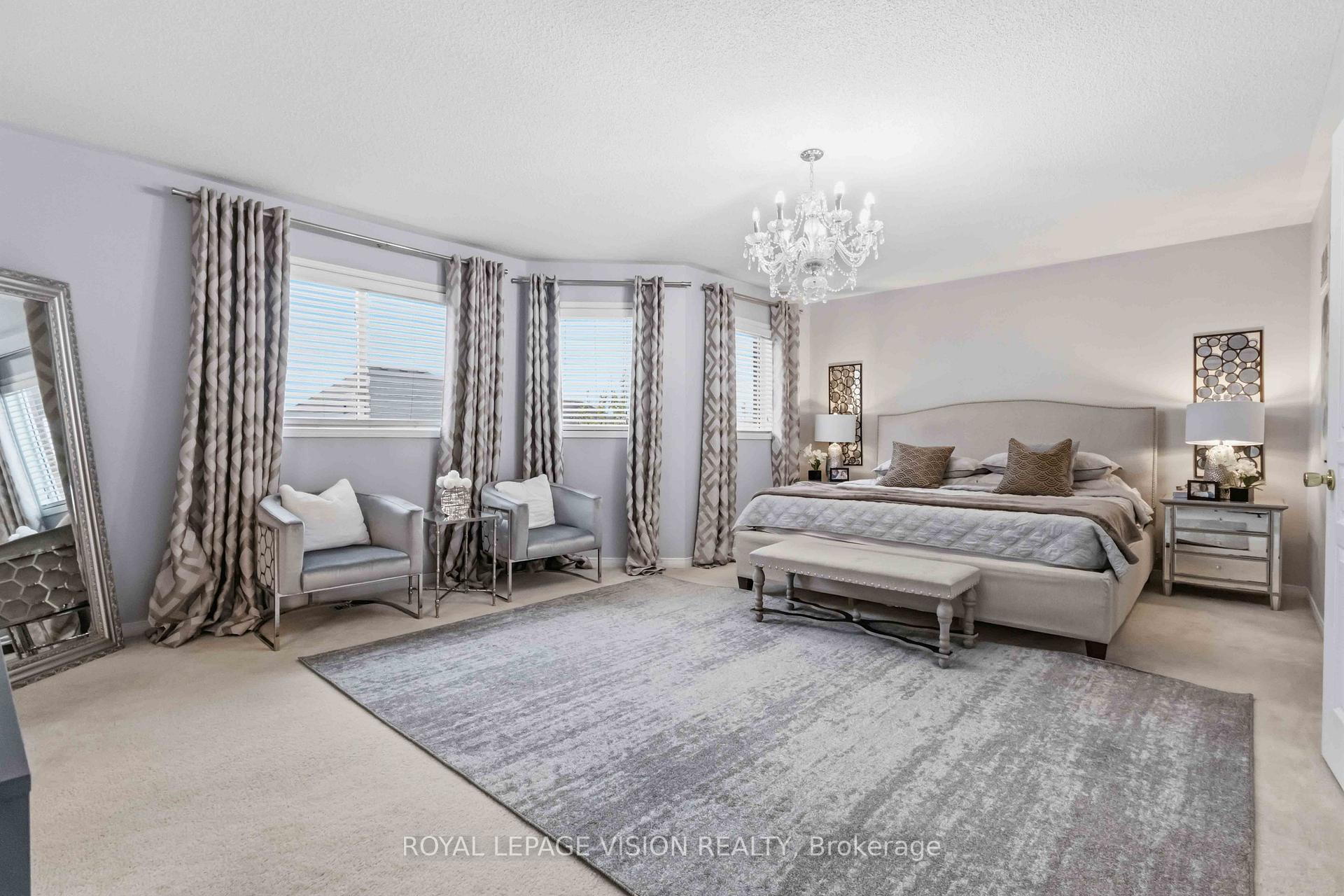 Photo 3 of 55 Medland Avenue E, Whitby, Williamsburg — HOMEH