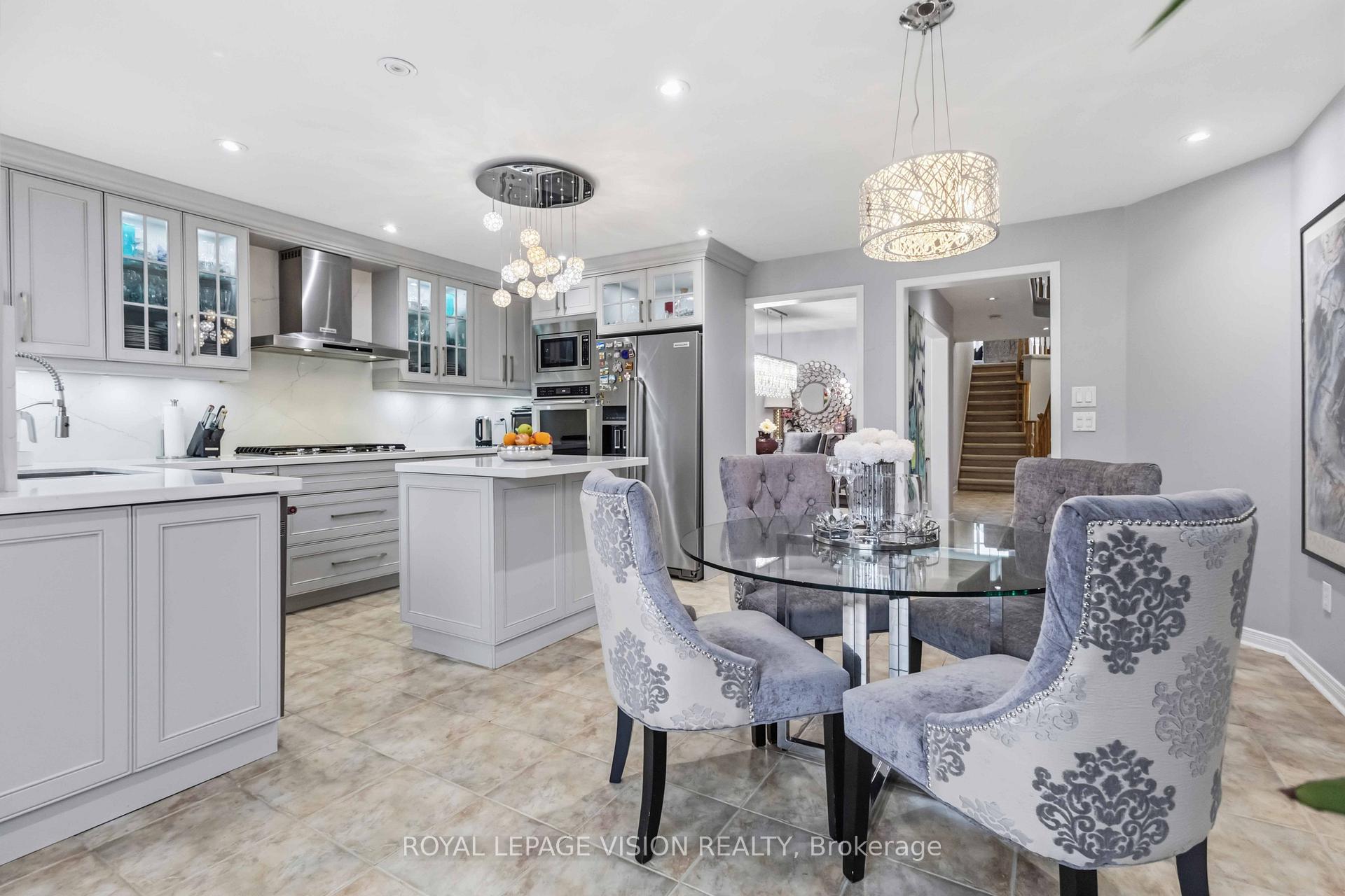 Photo 13 of 55 Medland Avenue E, Whitby, Williamsburg — HOMEH