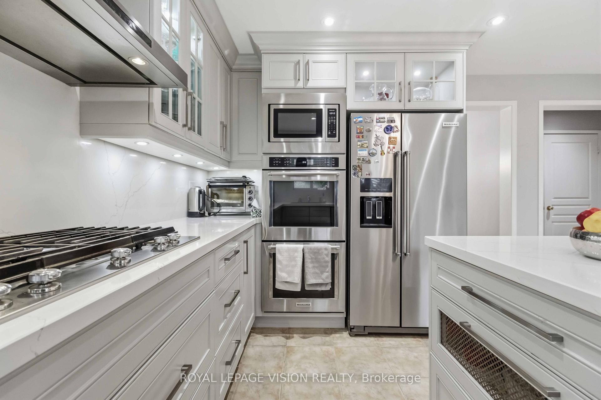 Photo 38 of 55 Medland Avenue E, Whitby, Williamsburg — HOMEH