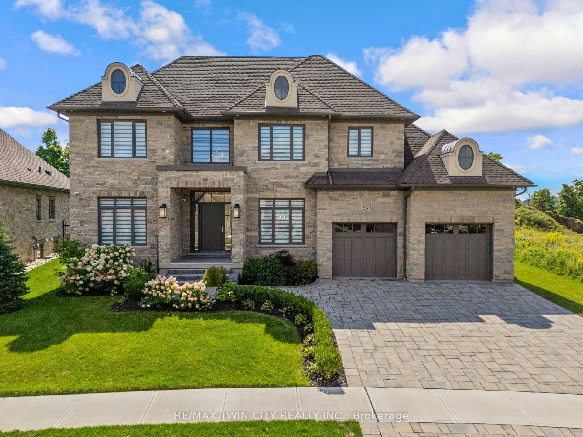 Photo 3 of 56 Pioneer Ridge Drive, Kitchener, Pioneer Tower West — HOMEH