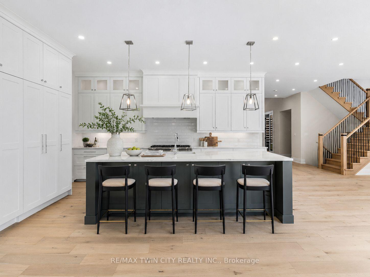 Photo 13 of 56 Pioneer Ridge Drive, Kitchener, Pioneer Tower West — HOMEH