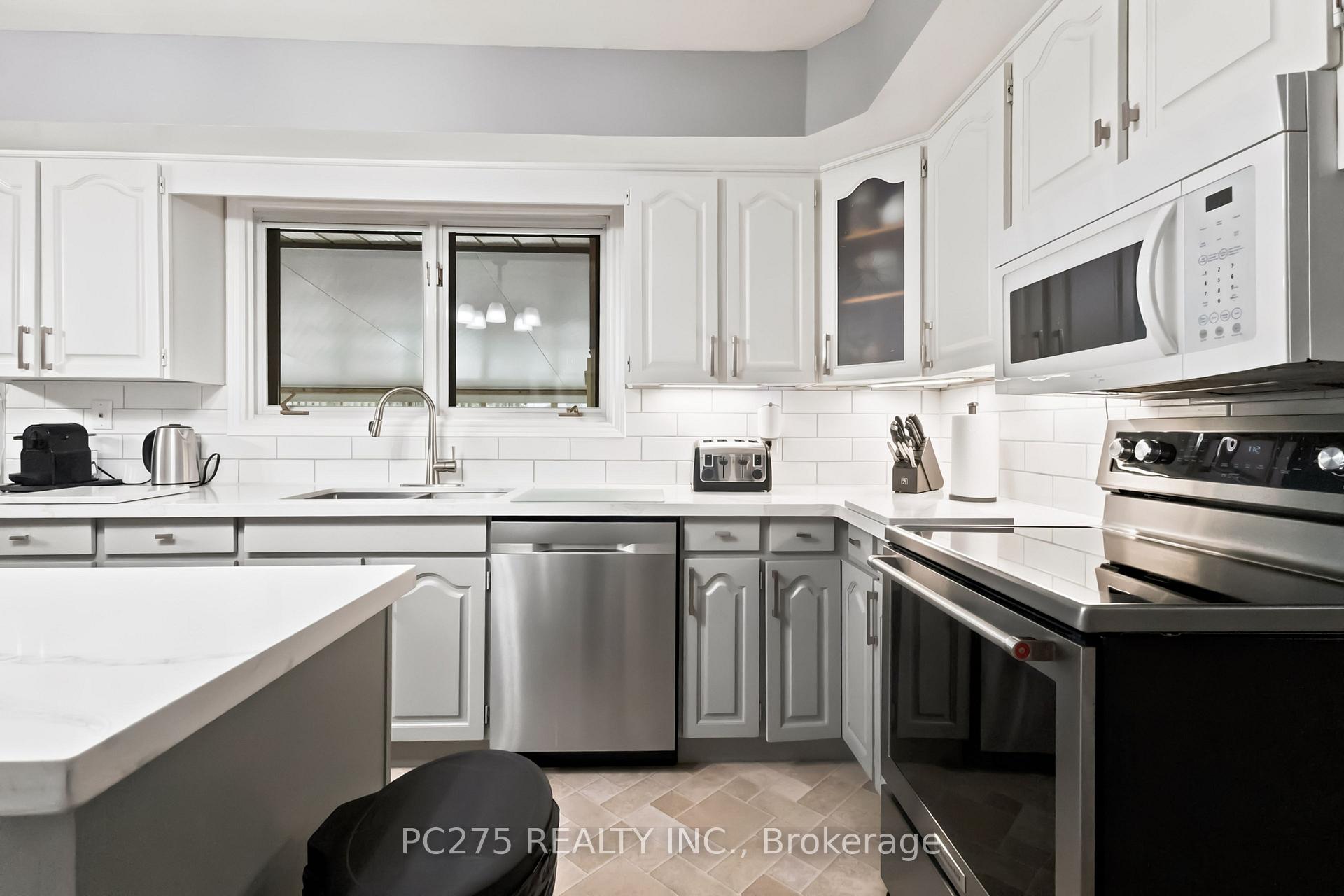 Photo 13 of 15195 Nine Mile Road, Middlesex Centre, Ilderton — HOMEH