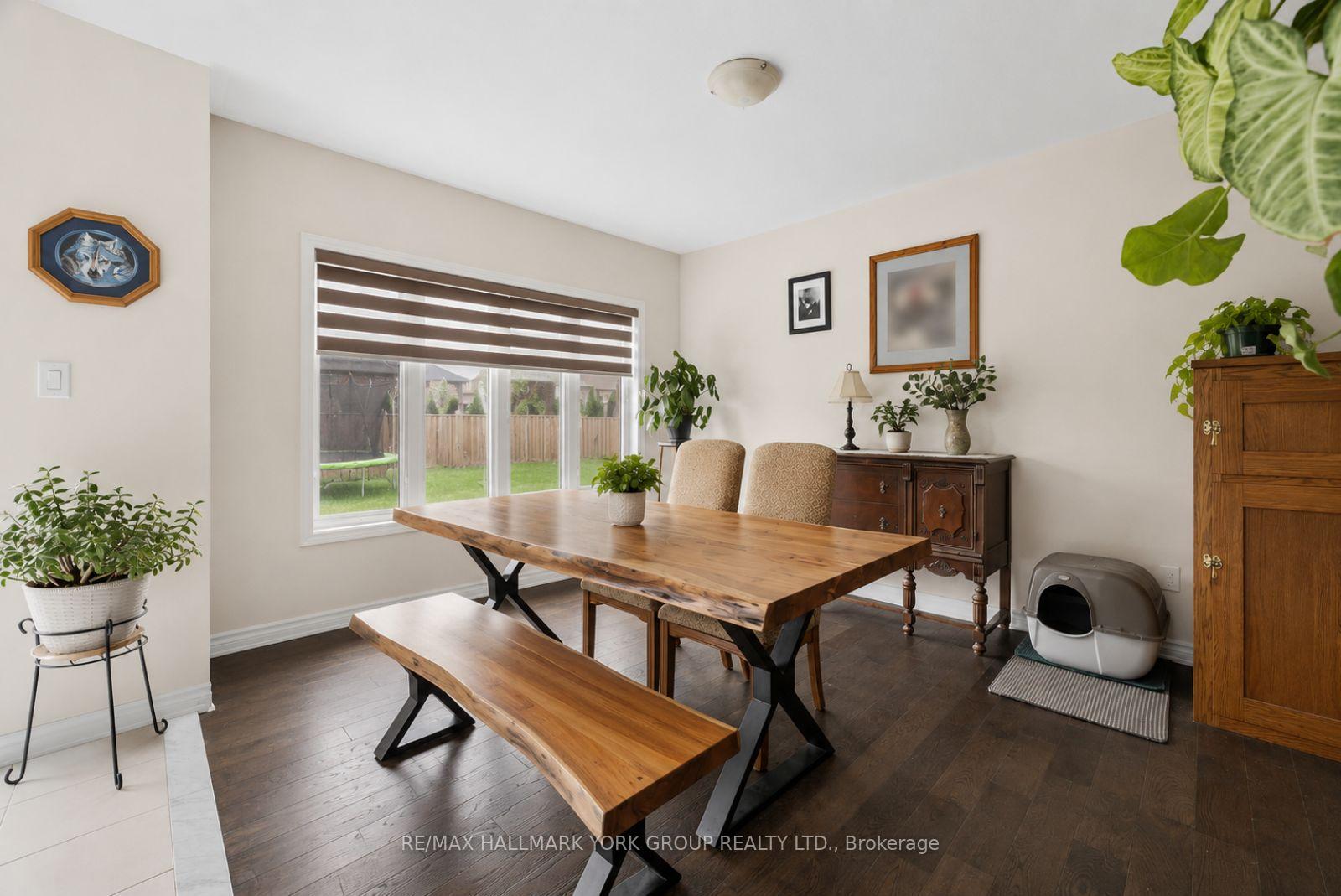 Photo 5 of 45 Furniss Street, Brock, Beaverton — HOMEH