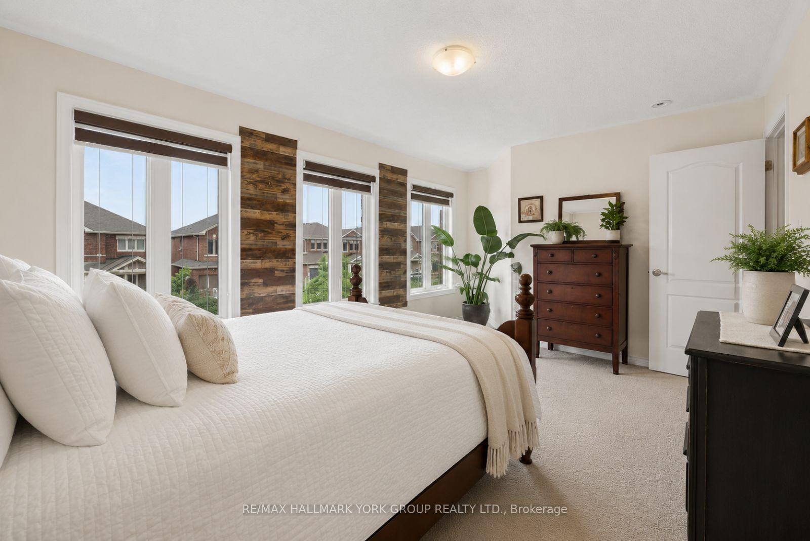 Photo 9 of 45 Furniss Street, Brock, Beaverton — HOMEH