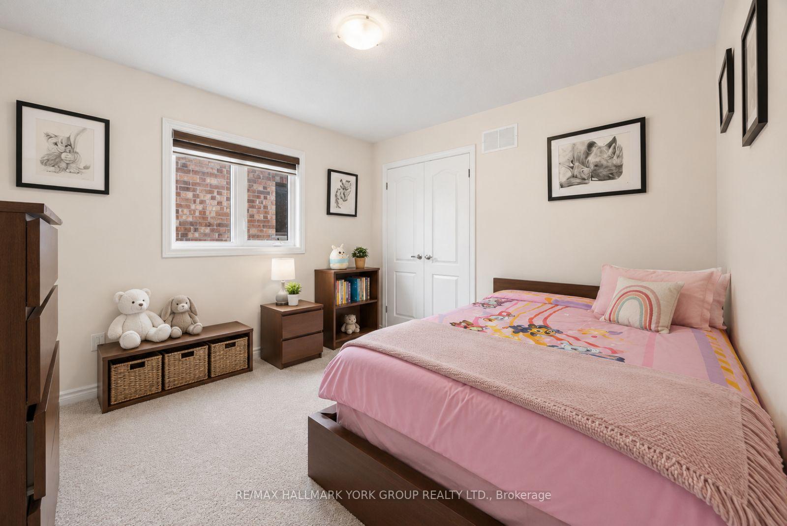 Photo 11 of 45 Furniss Street, Brock, Beaverton — HOMEH